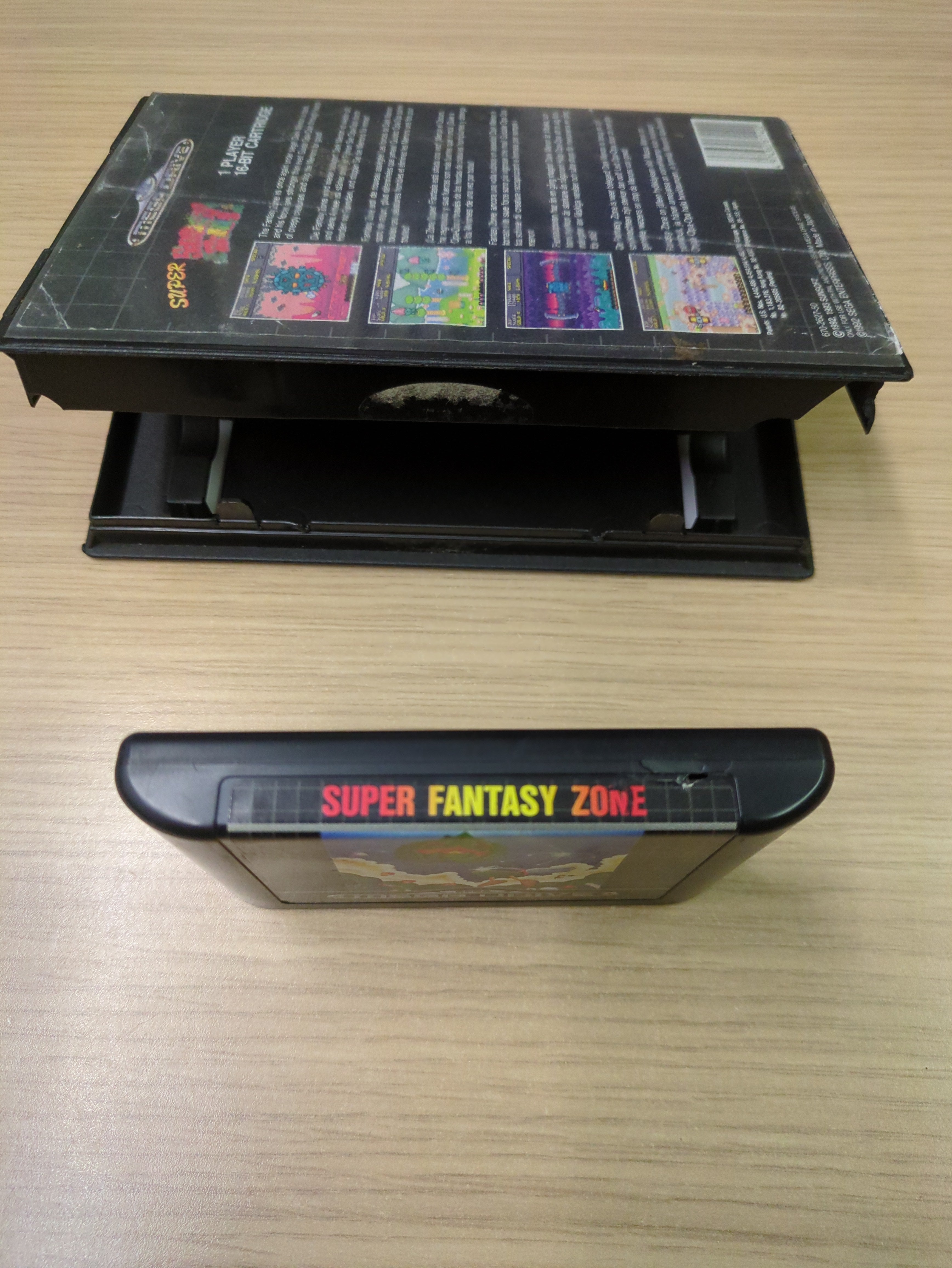 Super Fantasy Zone Sega Mega Drive game