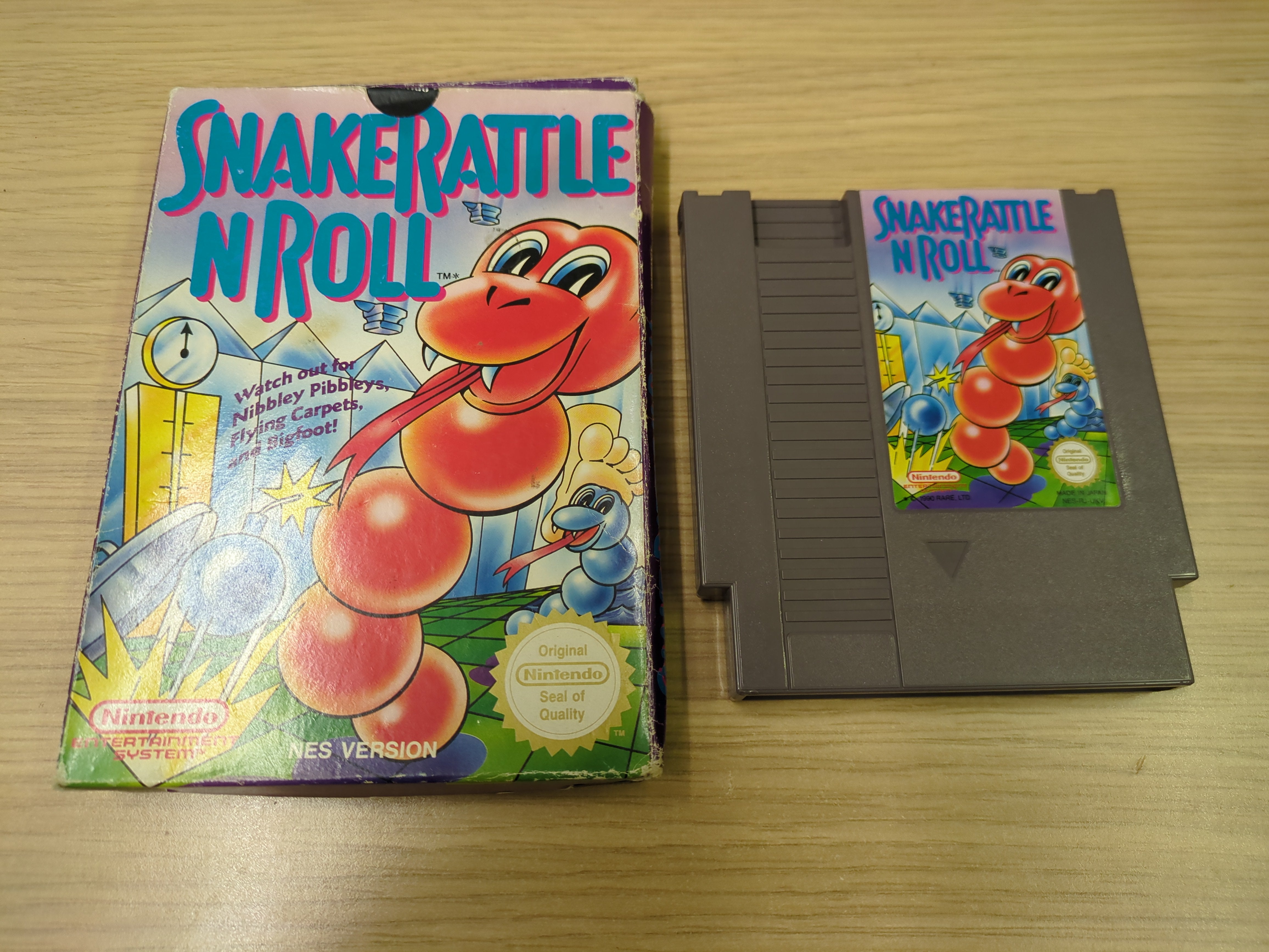 Snake Rattle Games Snake Rattle N Roll Nintendo NES game – retro game store uk ...