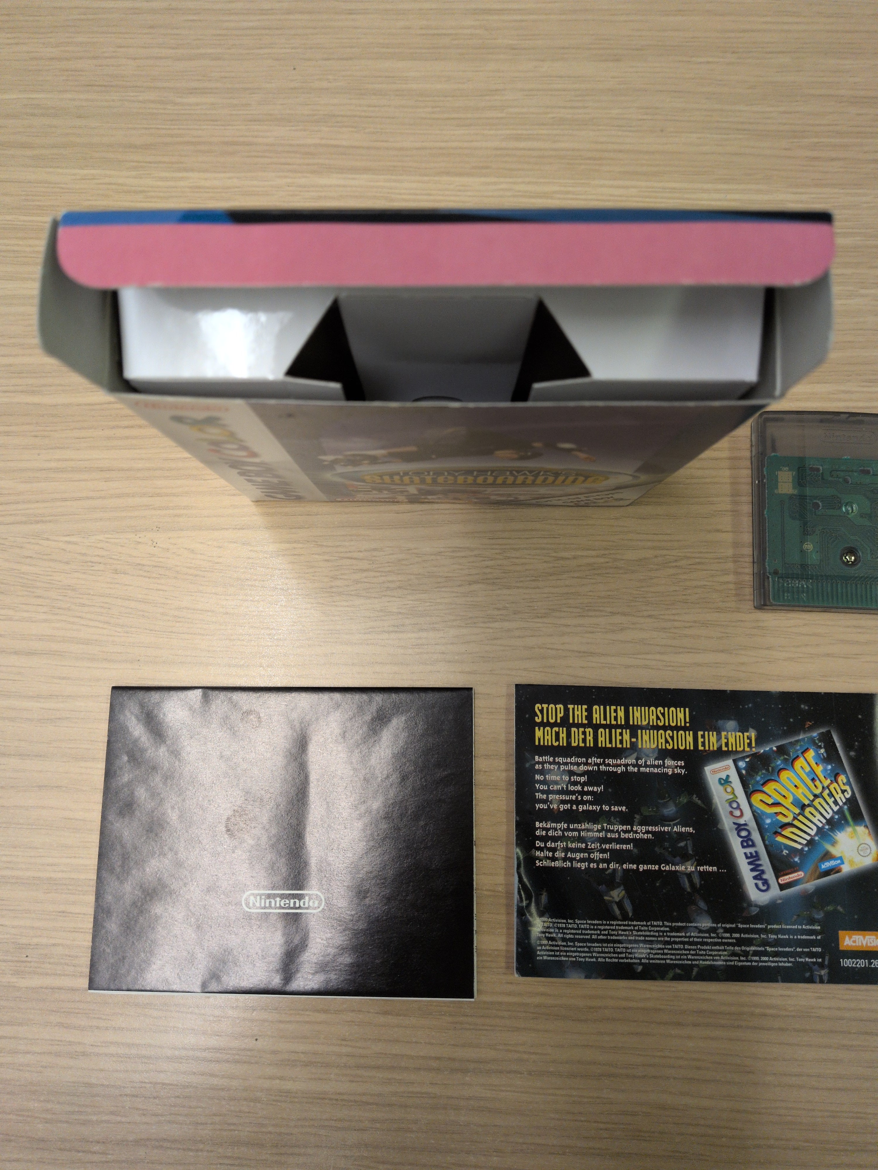 Tony Hawks Skateboarding Nintendo Game Boy Color Boxed