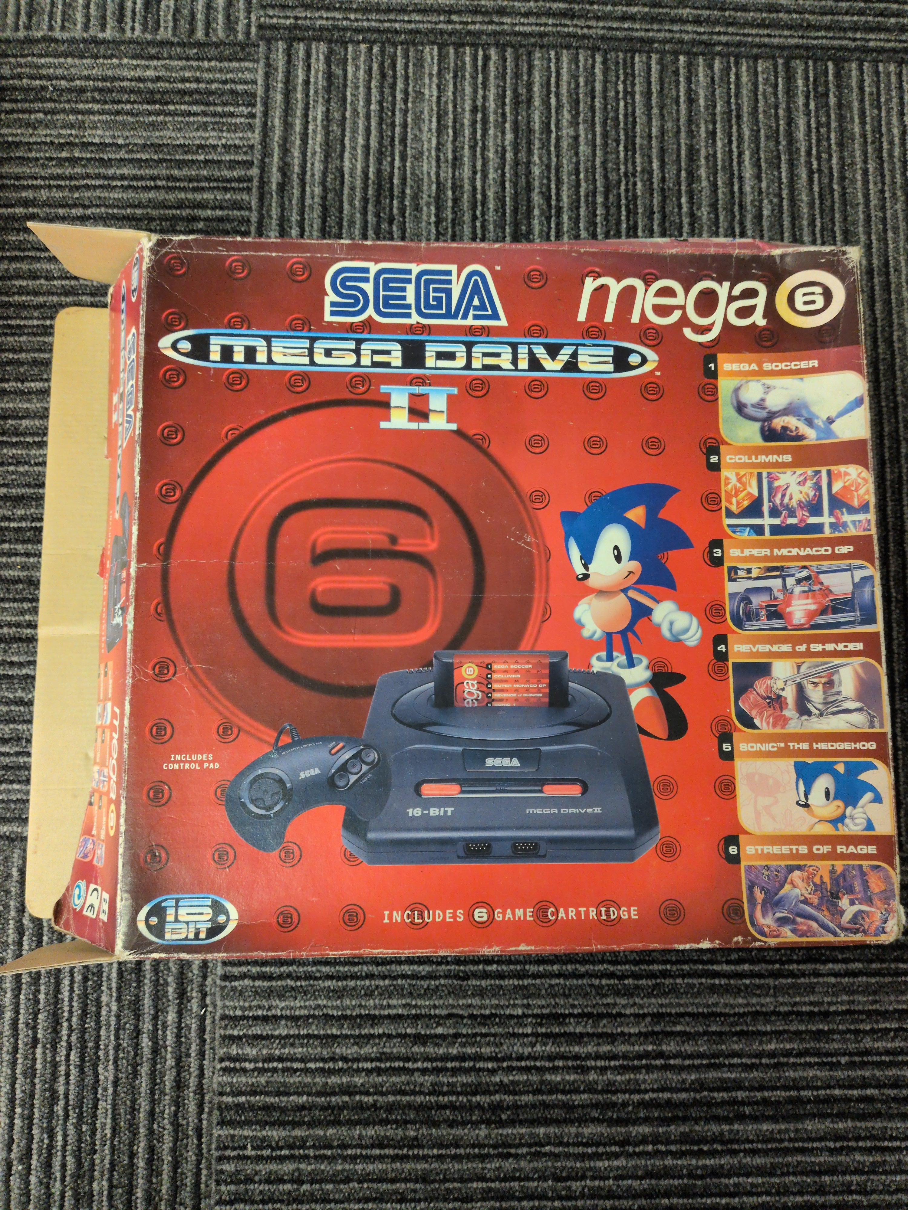 Sega Mega Drive II Mega 6 Console boxed