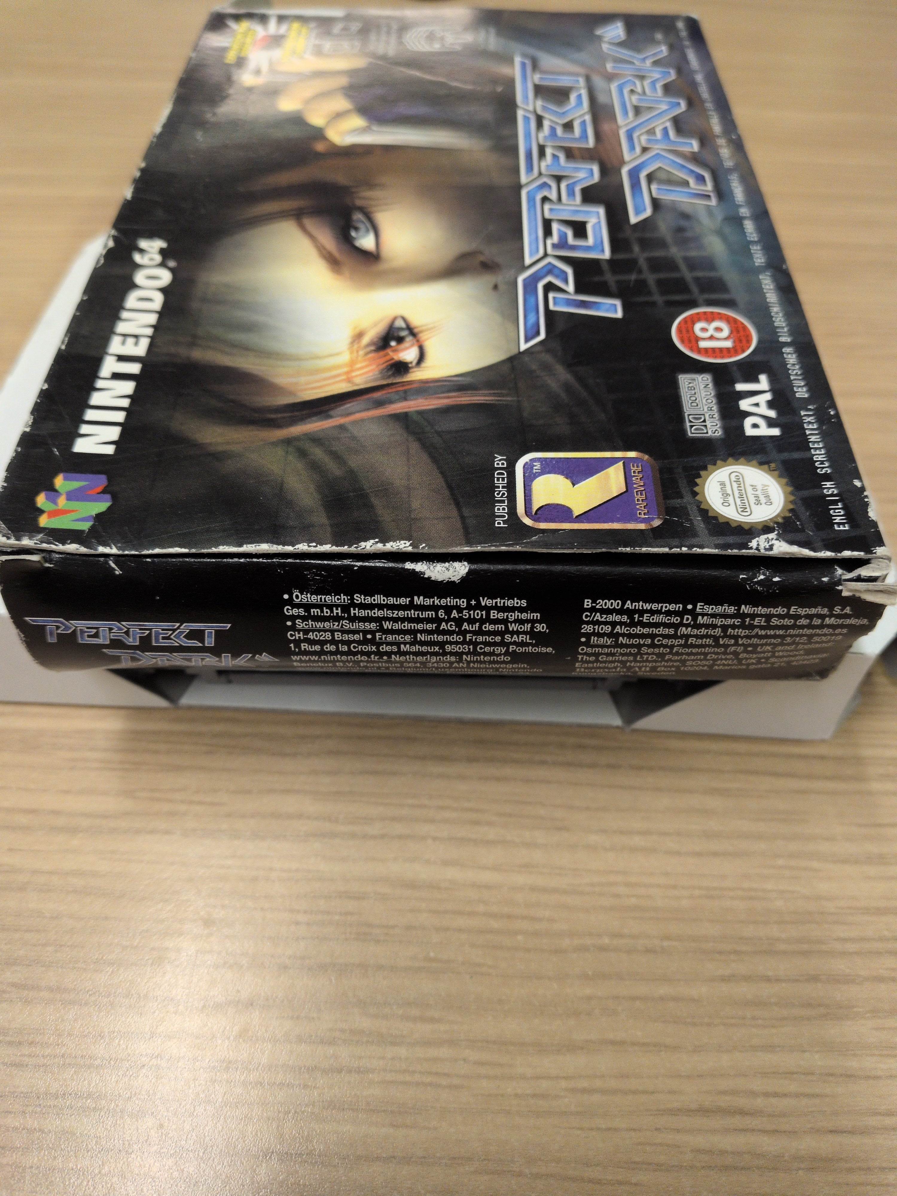 Perfect Dark Nintendo N64 game