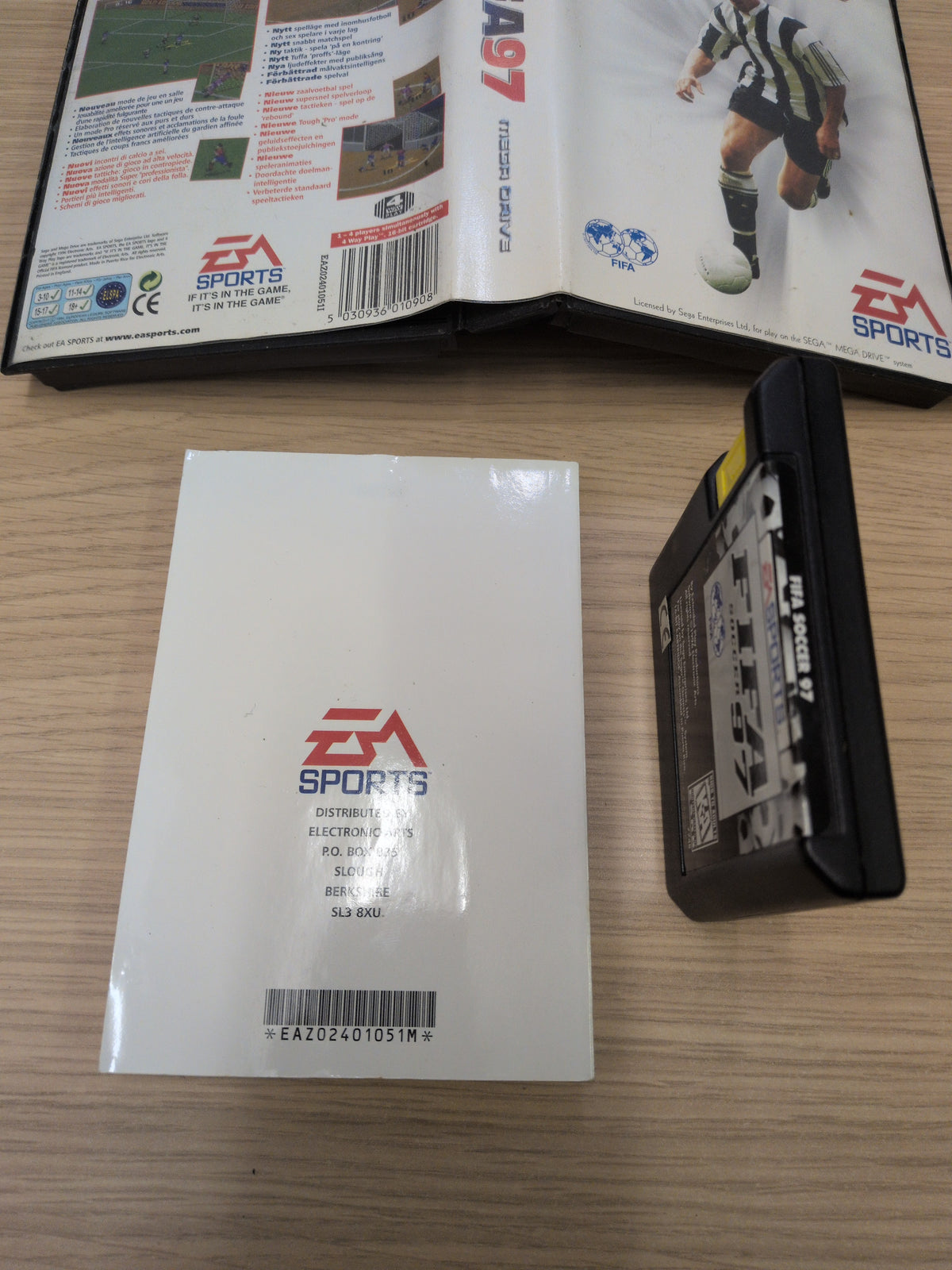 FIFA Soccer 97 Sega Mega Game game