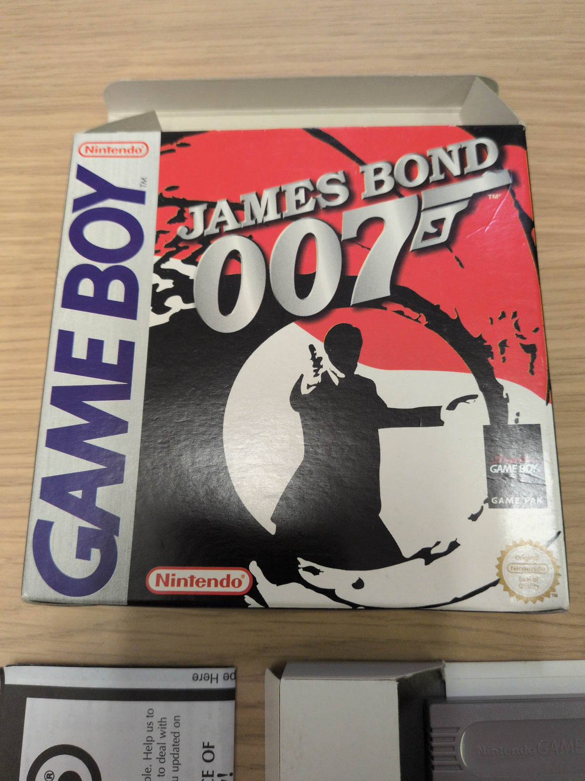 007 James Bond Nintendo Game Boy Boxed