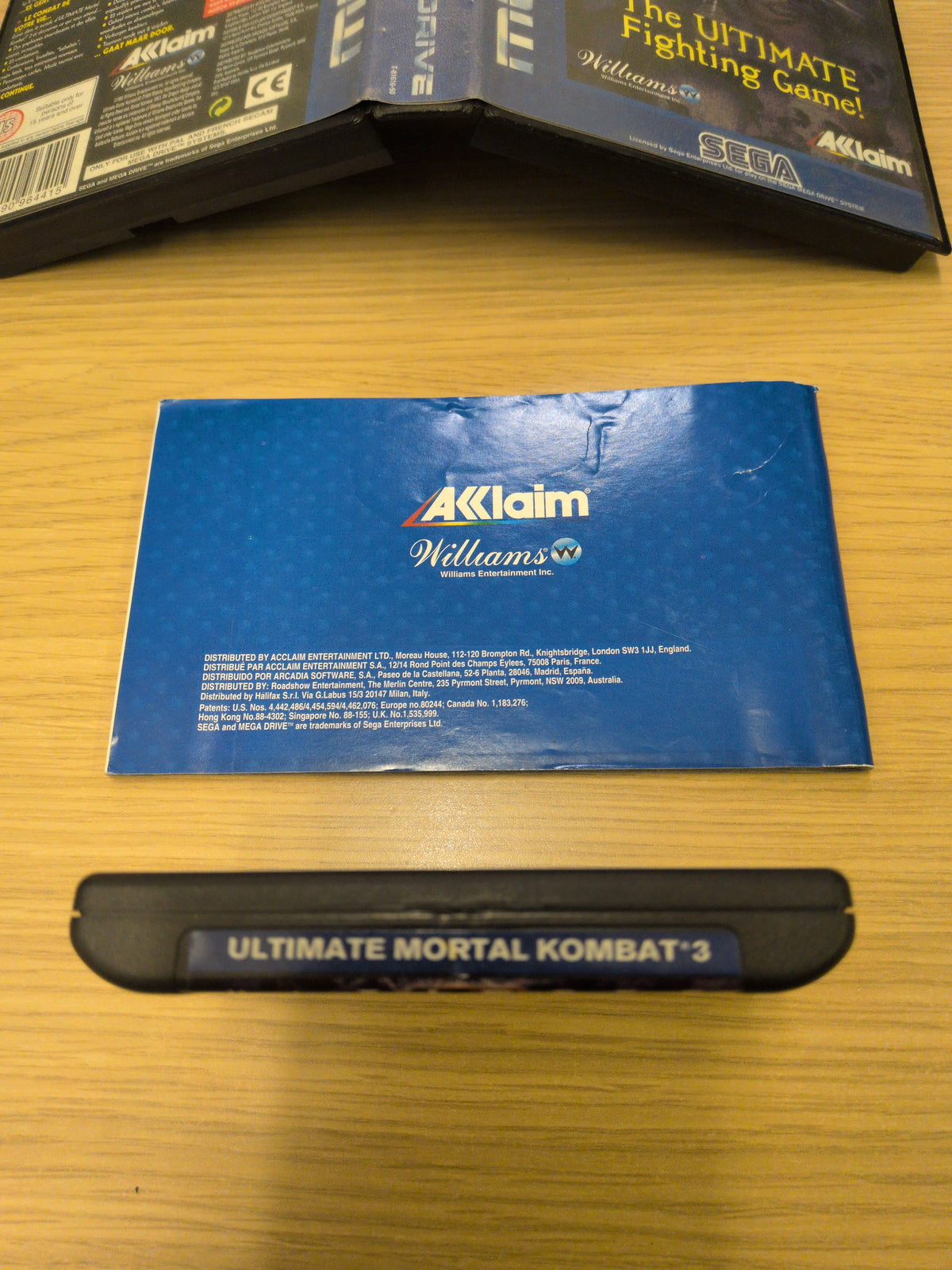 Ultimate Mortal Kombat 3 Sega Mega Drive game