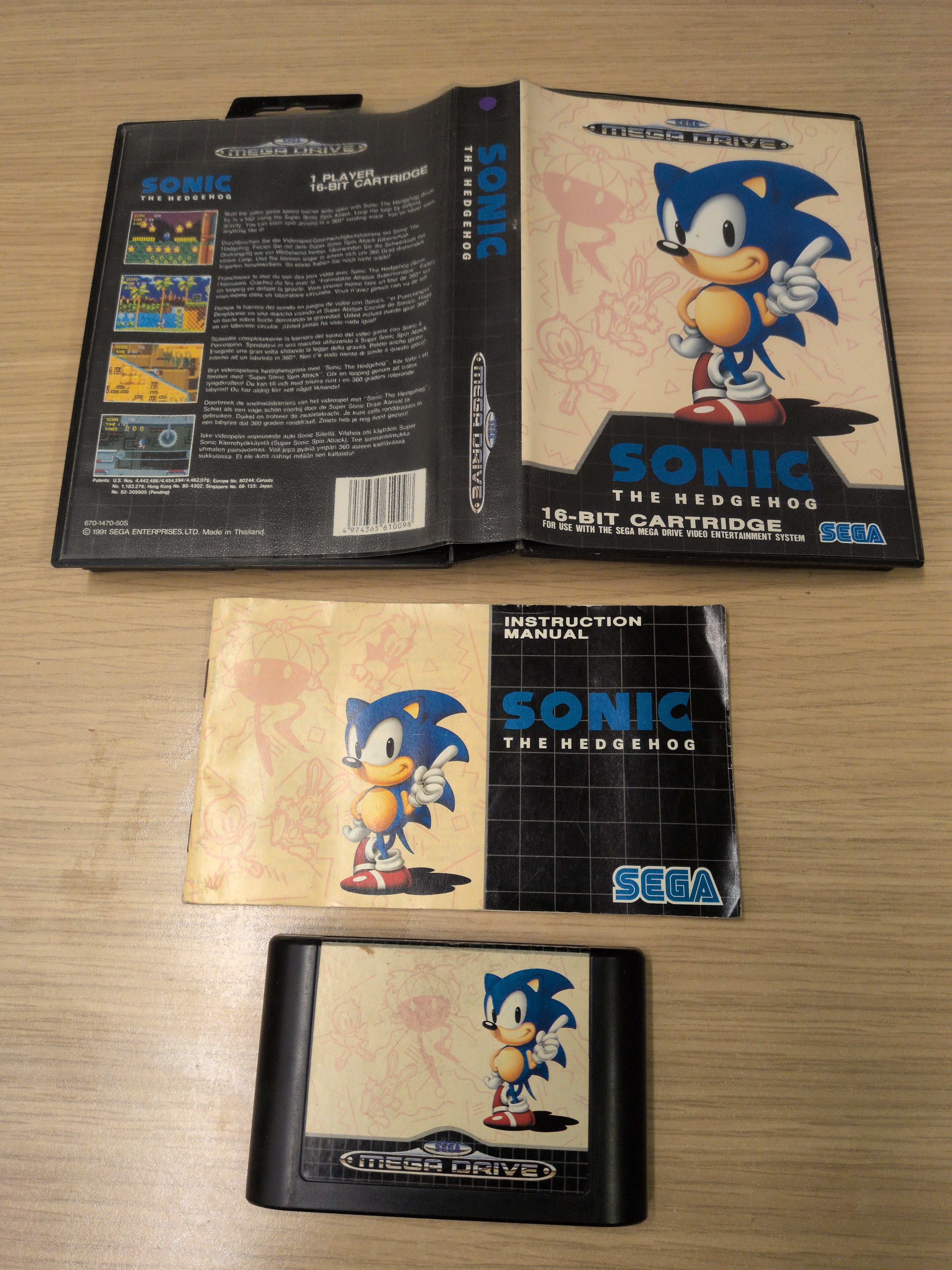 Sonic The Hedgehog Sega Mega Drive game