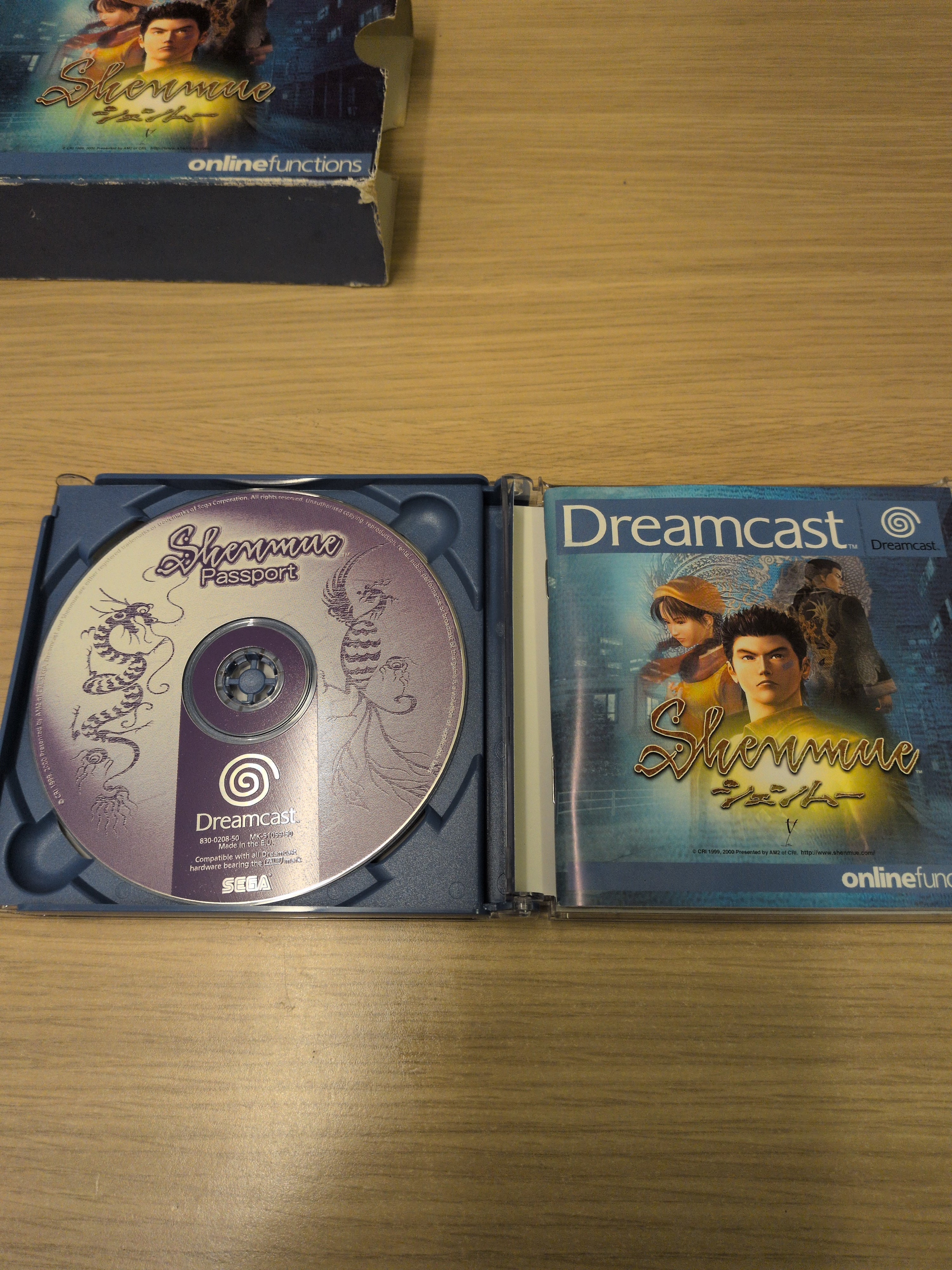 Shenmue Sega Dreamcast game
