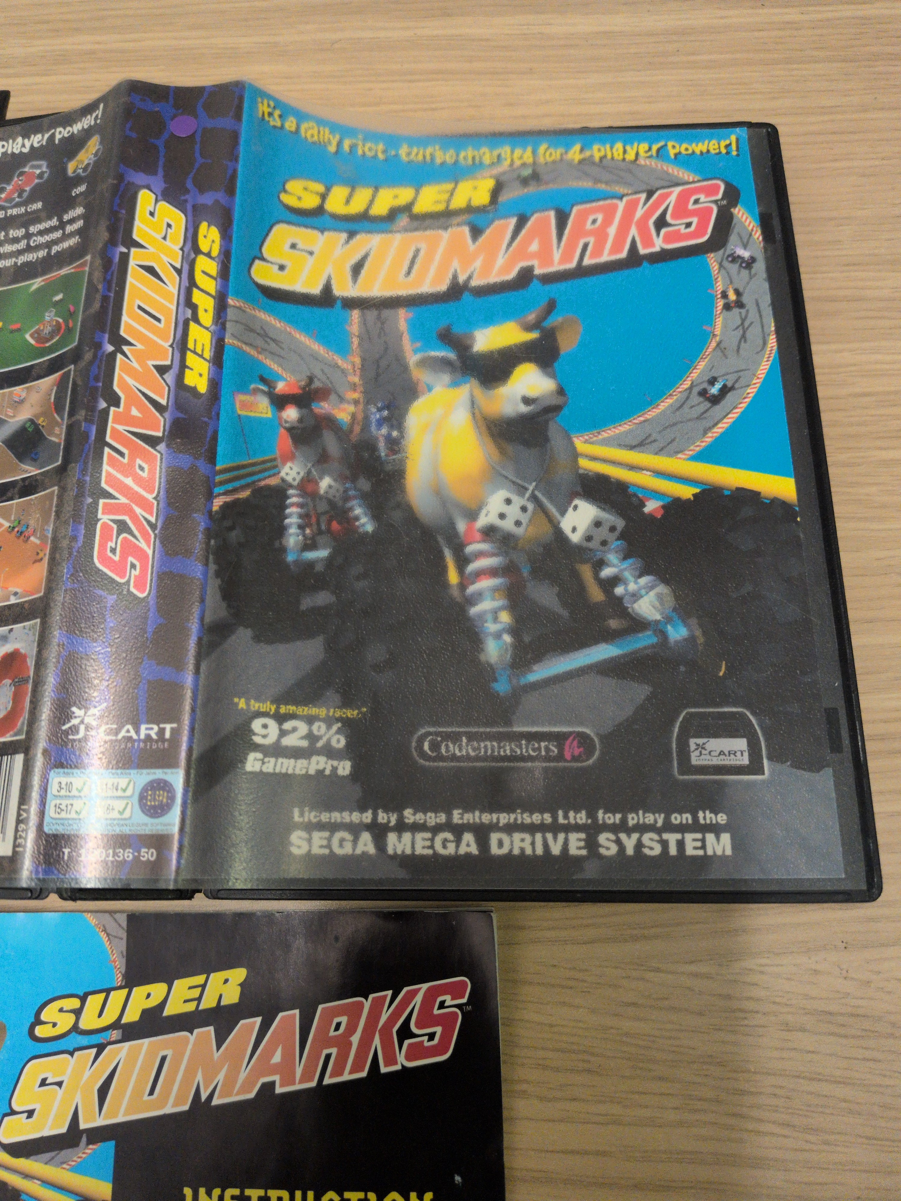 Super Skidmarks Sega Mega Drive game