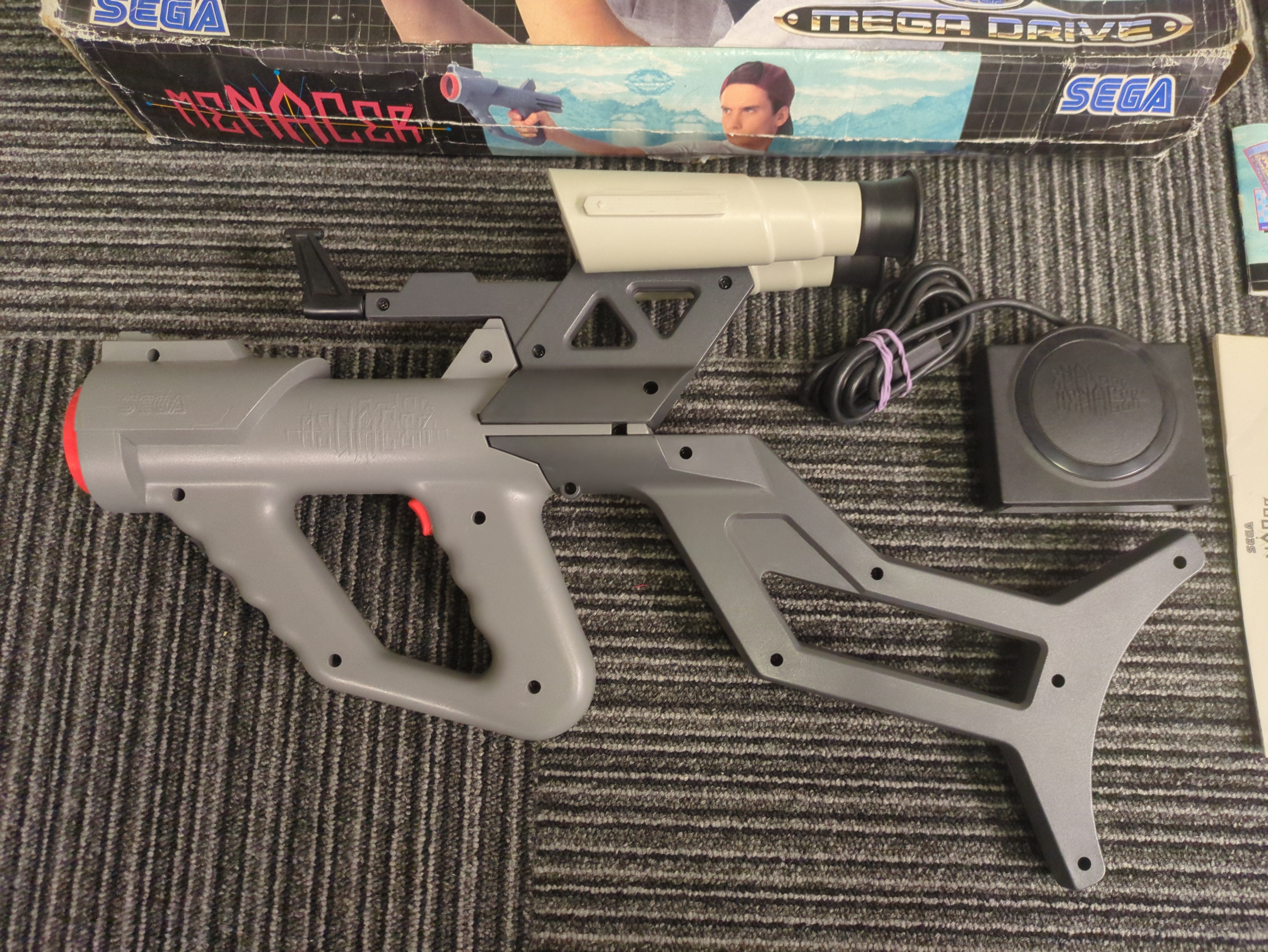 Menacer Gun Accessory Sega Mega Drive Boxed