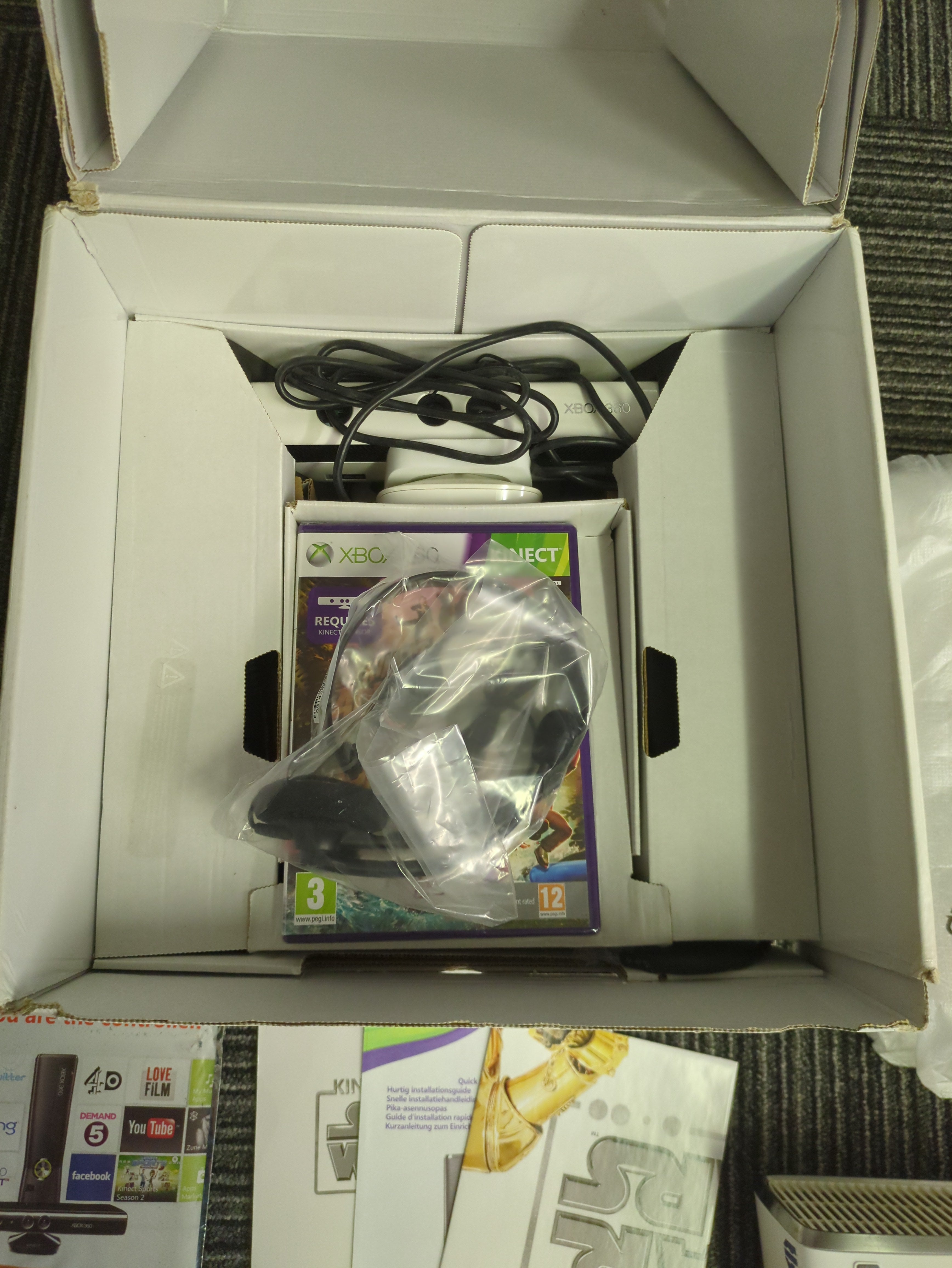Xbox 360 Limited Edition Kinect Star Wars Console Boxed