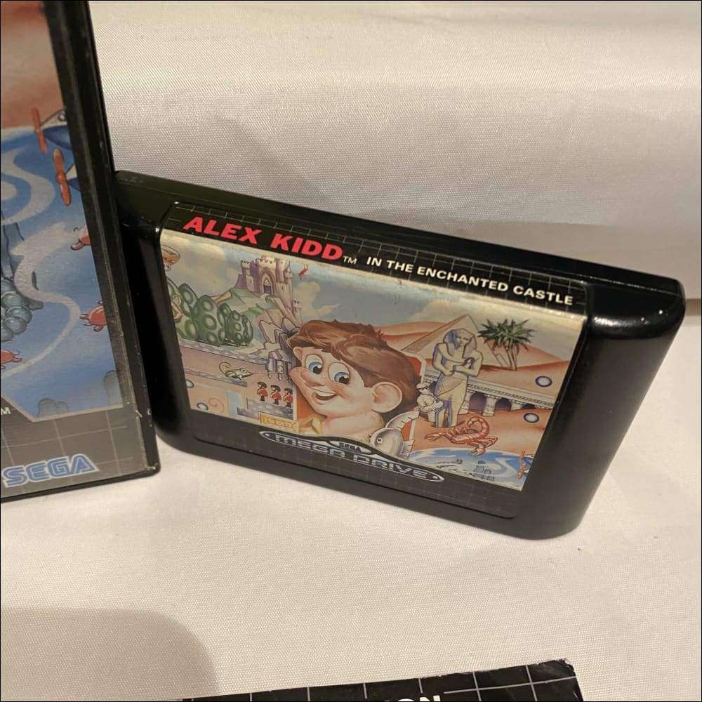 Buy Alex Kidd in the Enchanted Castle -@ 8BitBeyond