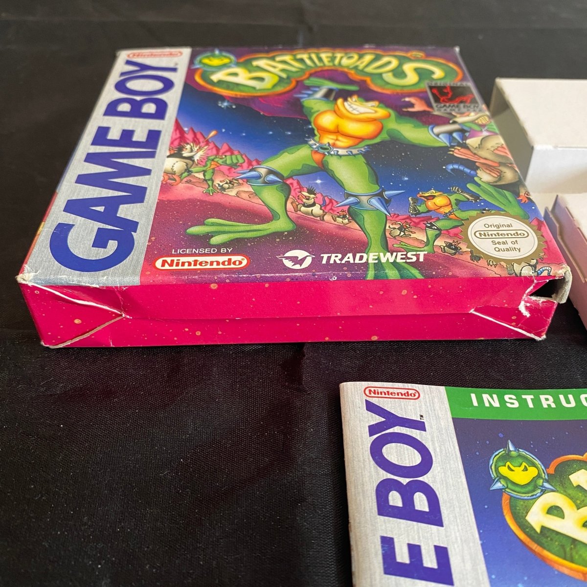Buy Battletoads Nintendo game boy game complete -@ 8BitBeyond