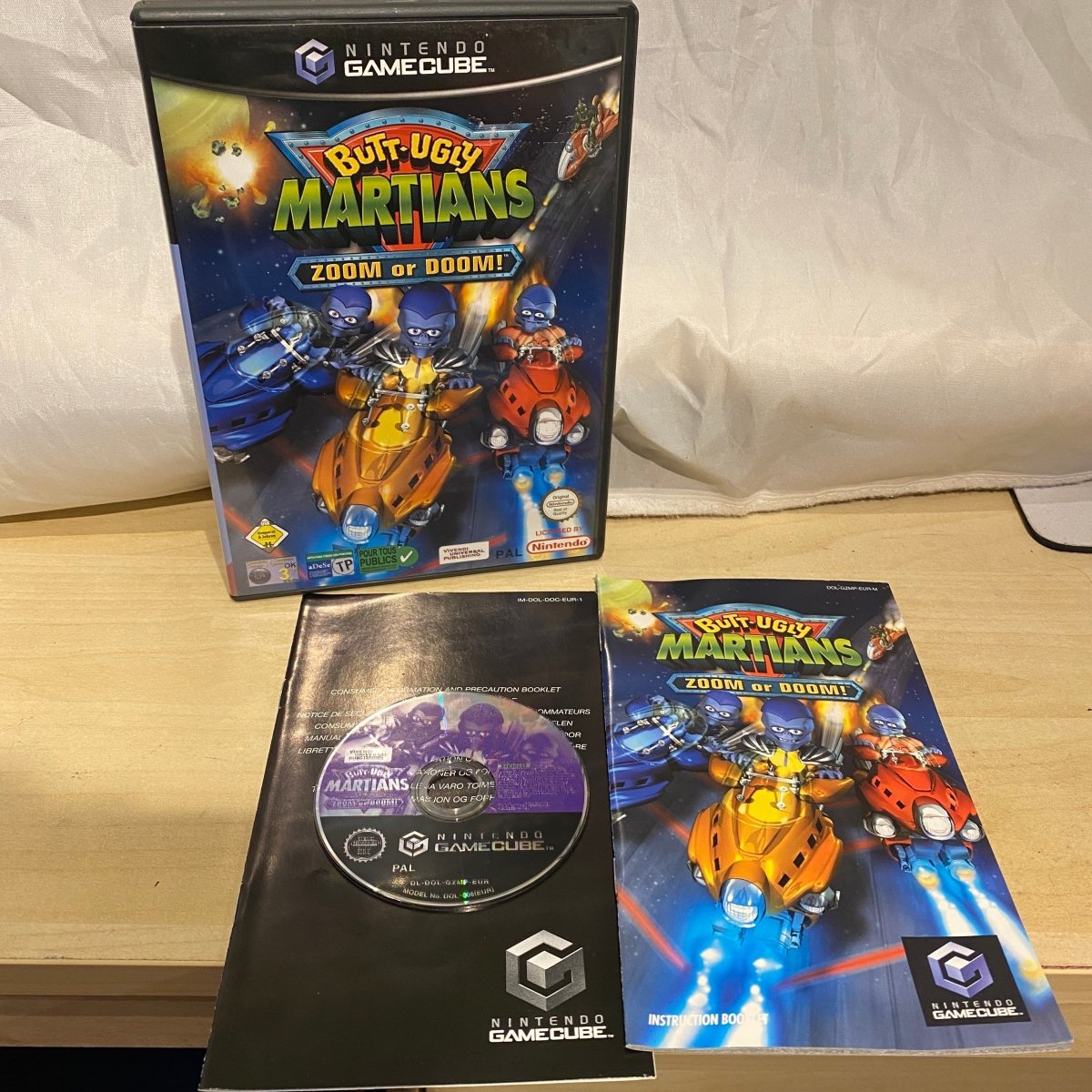 Buy Butt-Ugly Martians: Zoom or Doom! Gamecube game complete -@ 8BitBeyond