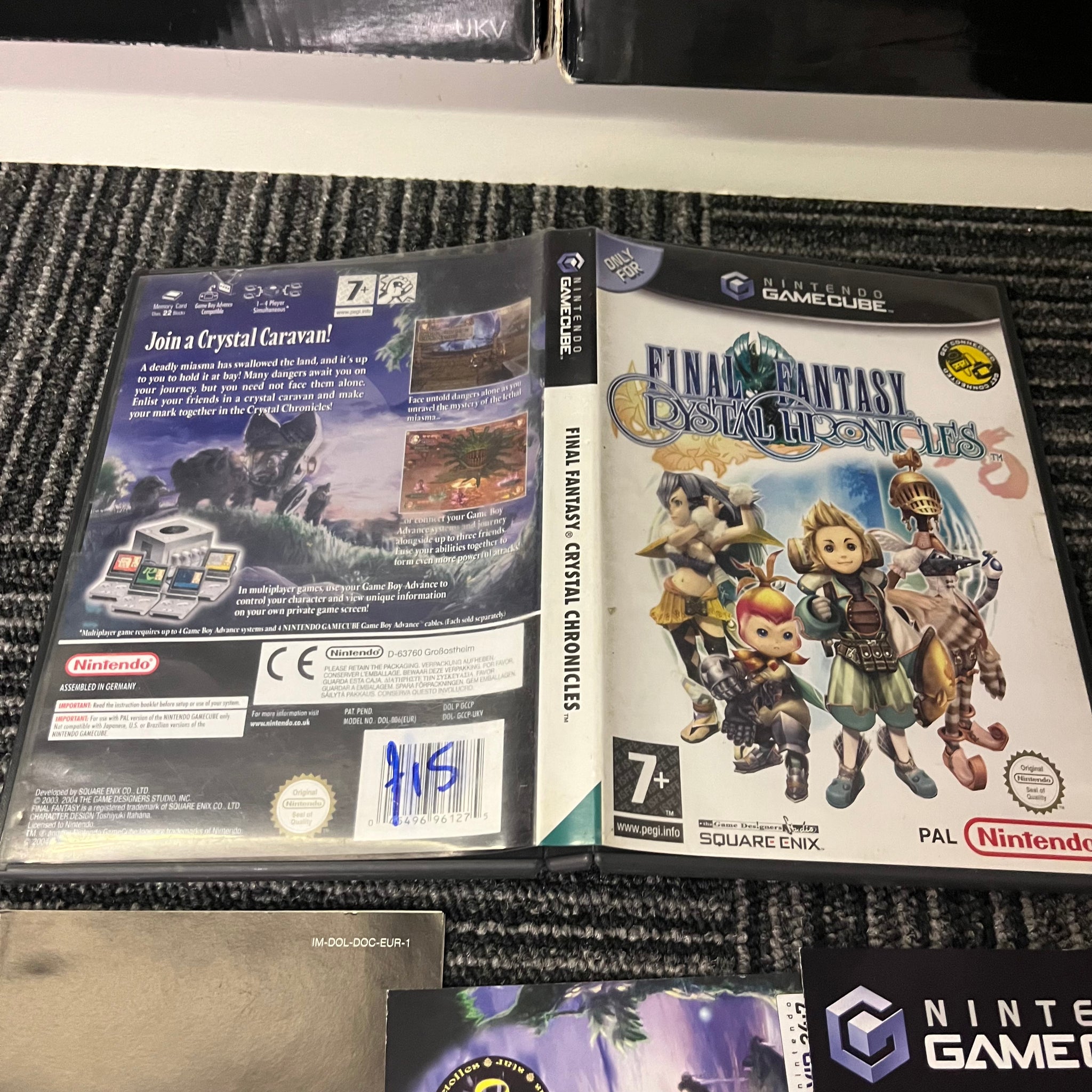 Final Fantasy: Crystal Chronicles Nintendo GameCube game complete