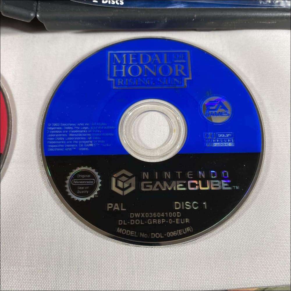 Buy Medal of Honor rising Nintendo GameCube game complete -@ 8BitBeyond