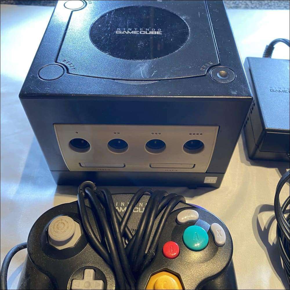 Buy Nintendo GameCube console black -@ 8BitBeyond