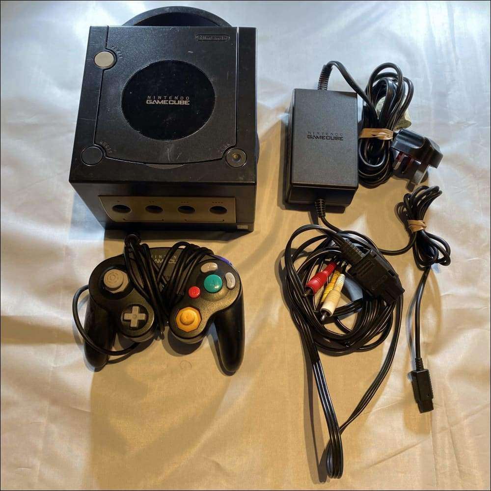 Nintendo GameCube console black 49.99 8BitBeyond retro game store uk 8BitBeyond