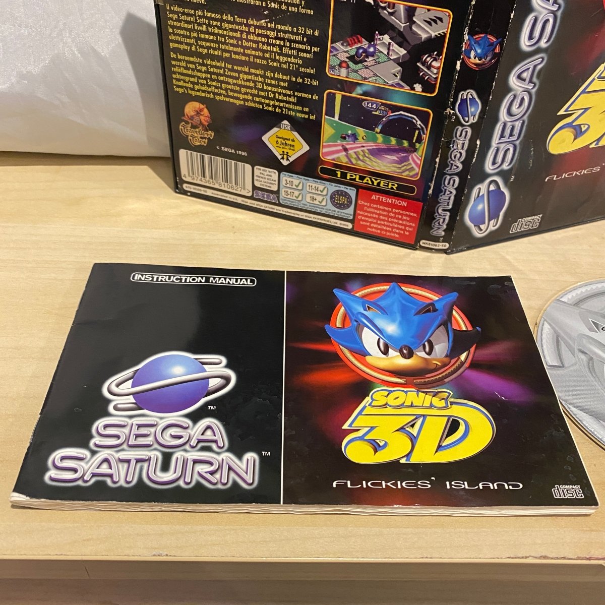 Buy Sonic 3D: Flickies Island Sega saturn game complete -@ 8BitBeyond